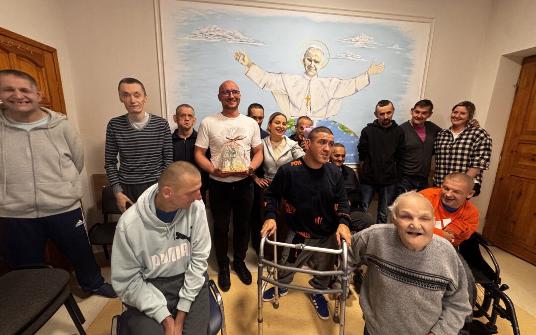 Wizyta w Domu Pomocy Społecznej w Mokrzyszowie – spotkanie pełne serca i wdzięczności