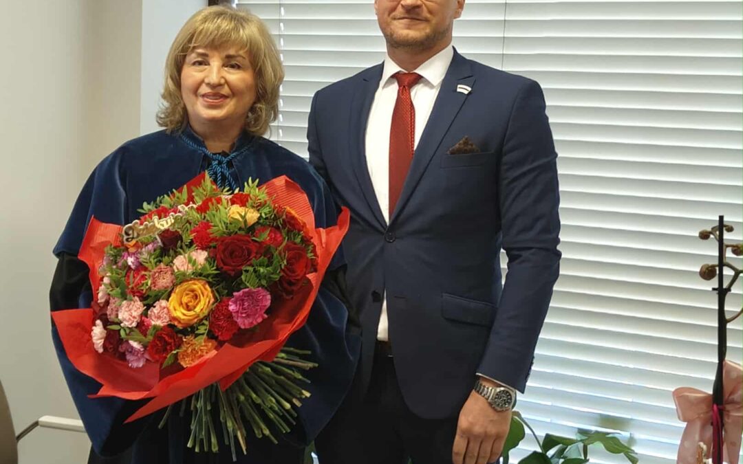 Prezes Fundacji Z Serca Dla Serca obronił doktorat!